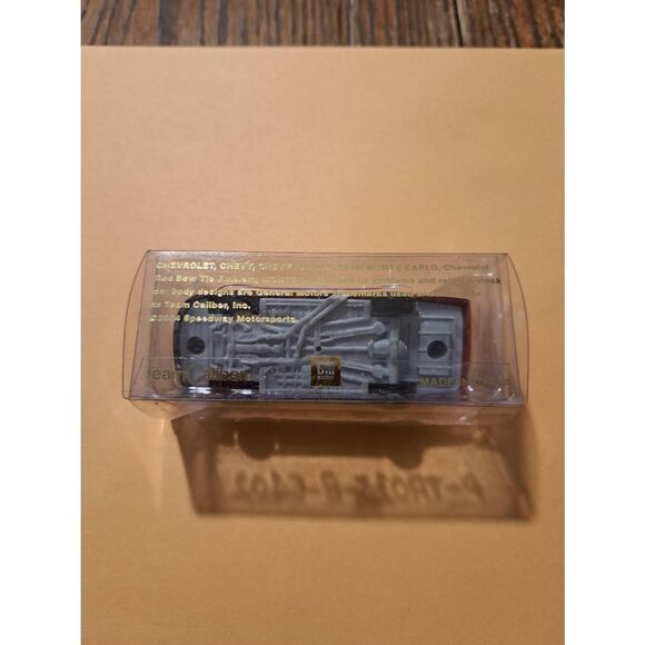 2004 Golden Corral 500 Atlanta Motor Speedway NASCAR Die-Cast 1:64 Team Caliber - Picture 3 of 6